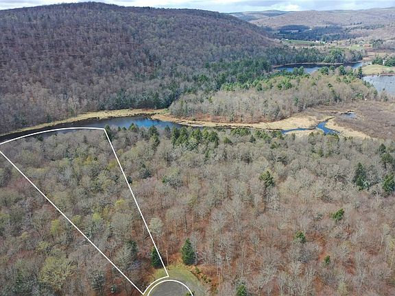 3rd image of 2367 Strawberry Lake Dr N