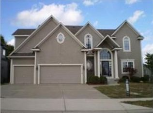 11114 W 144th Ter, Overland Park, KS 66221