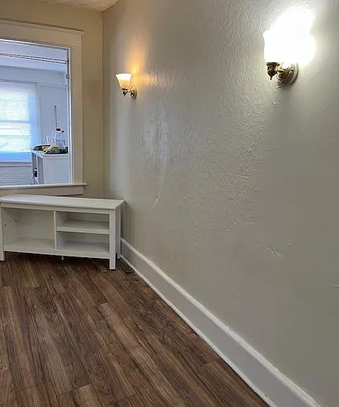218 Cattell St #B — Photo 4