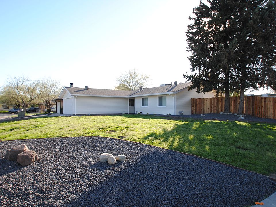 1st image of 3745 Wrigley Cir