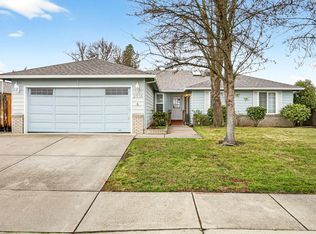 2016 Terrel Dr, Medford, OR 97501