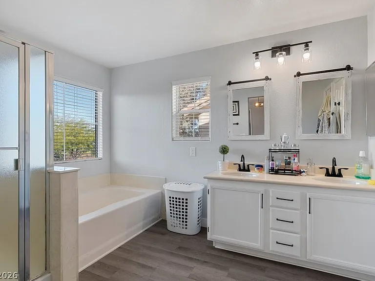 6924 Ghost Ranch Ave — Photo 30