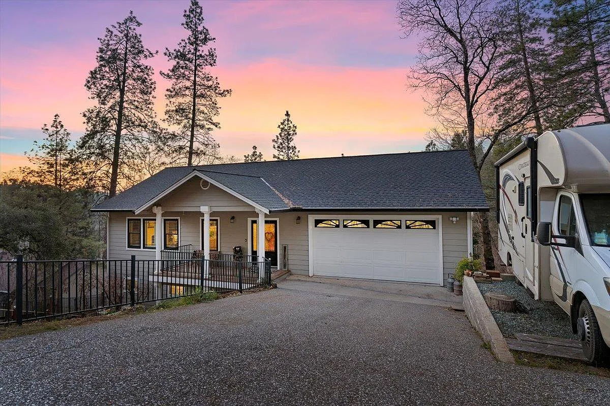 11376 Ragan Way photo 1