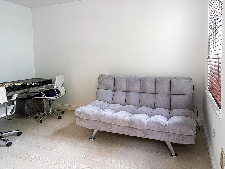 2069 S Ocean Dr — Photo 9