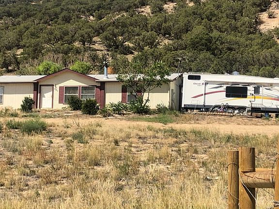 2nd image of 981 Gage Rd