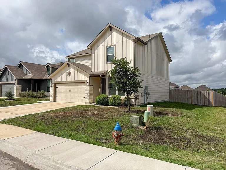 27331 Hapgood Pl — Photo 3