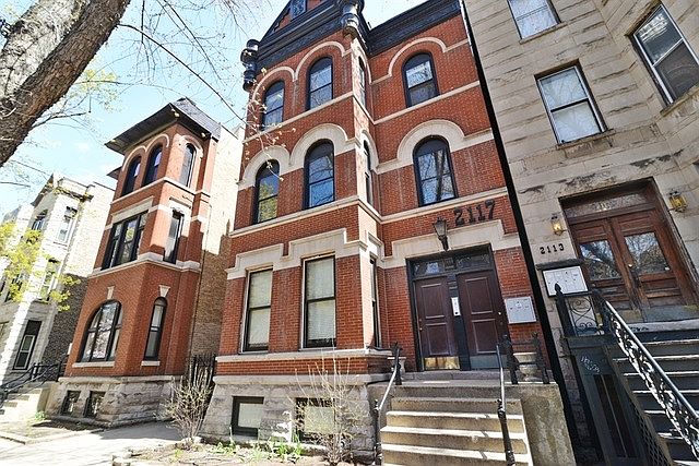 1st image of 2117 N Sheffield Ave #3W