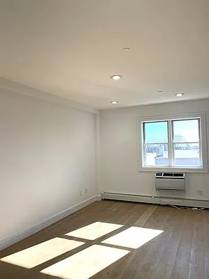 Rented by Daniel Gale Sotheby's International Realty | media 3