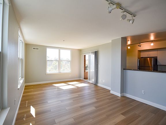 5th image of 8400 Oceanview Ter APT 308