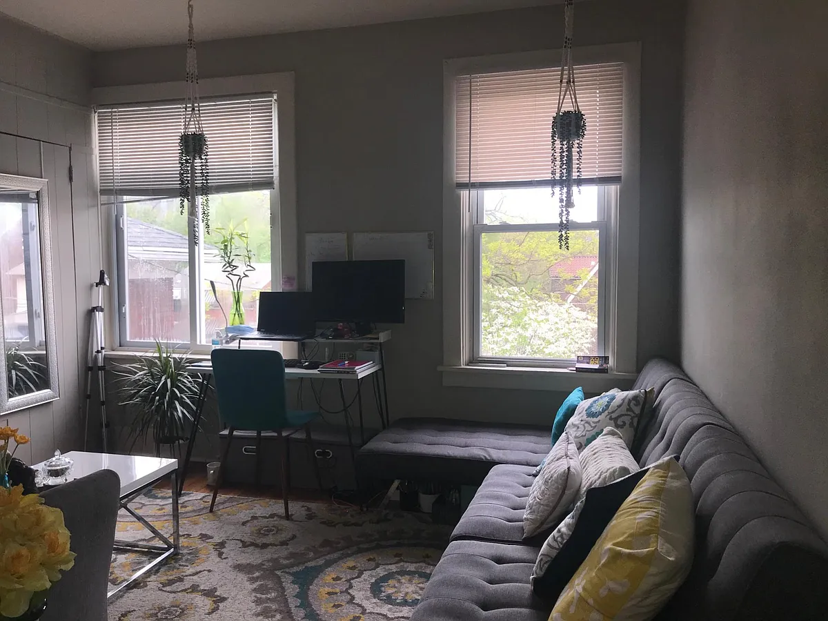 Building Photo - 4002 Murray Ave #2