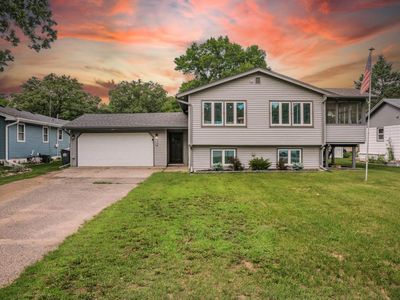 1206 3rd St N, Princeton, MN, 55371