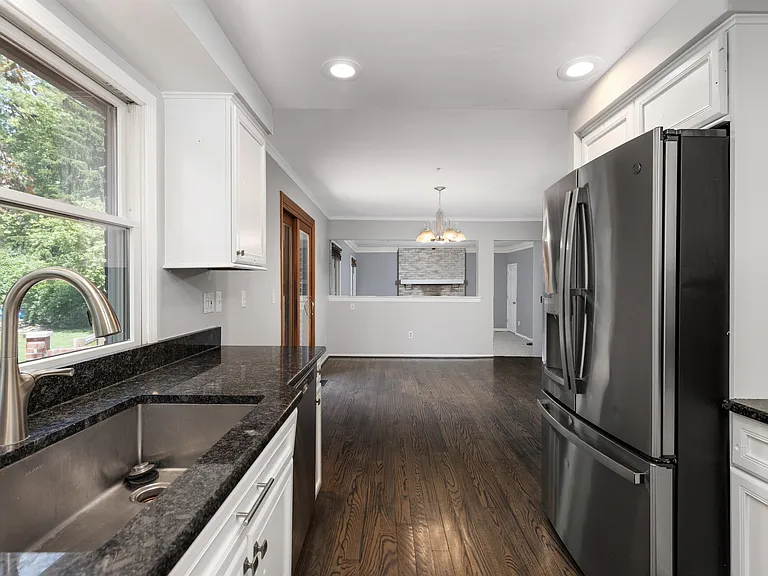 9025 Muirland Dr — Photo 20
