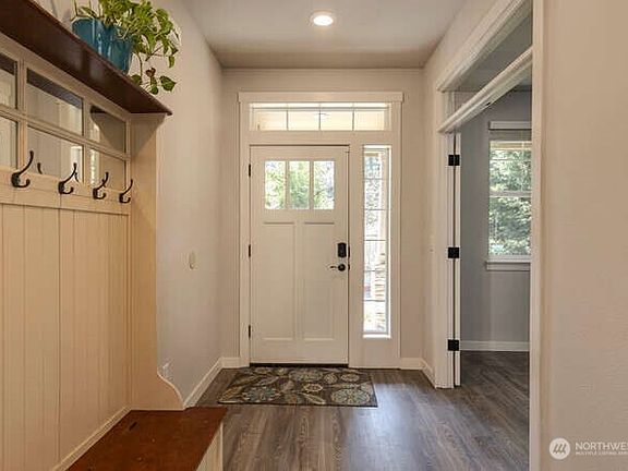 2nd image of 4708 NE 109th Street