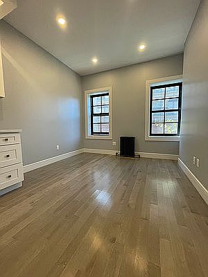 1st image of 41 Schermerhorn St #4