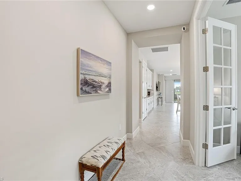 12361 Canal Grande Dr — Photo 5