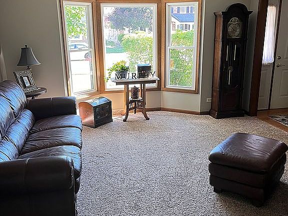 Living room, 13 x 11.