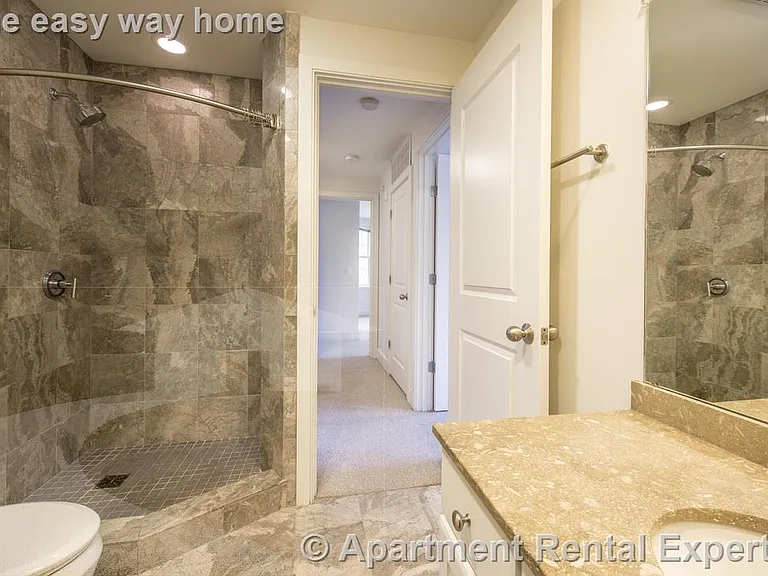117 2nd St — Photo 8