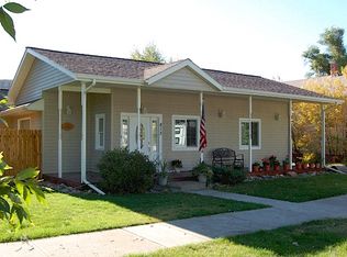 813 Main St, Fort Benton, MT 59442