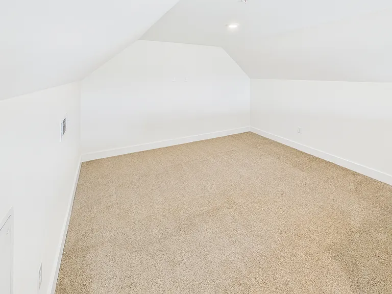 275 Quinn Ln #21-206 — Photo 5