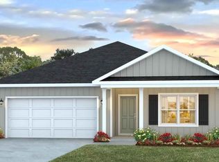 8634 Russellcross Blvd, Pensacola, FL 32507