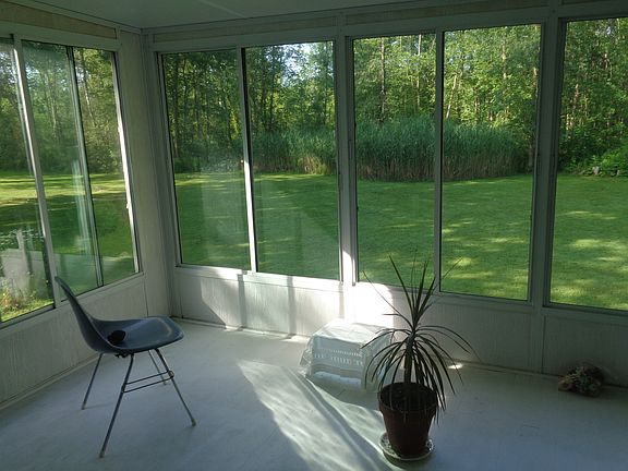 3 season room 12' x 18'