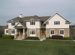 10 Partridge Run, Flemington, NJ 08822