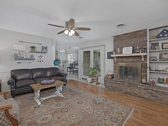 5th image of 2813 Porter Dr