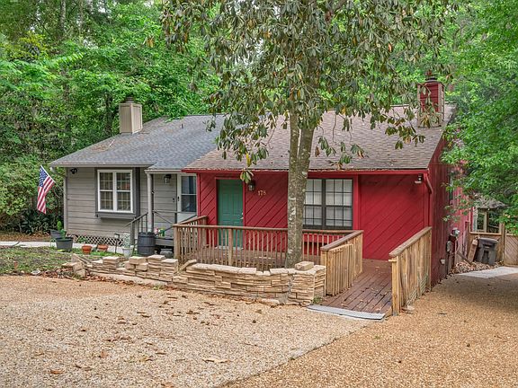 2nd image of 178 Parkbrook Cir #B