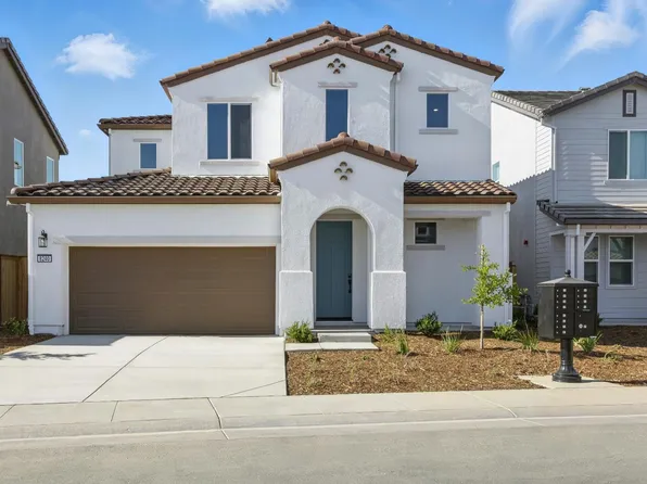 8240 Morning Star Way, Elk Grove, CA 95757