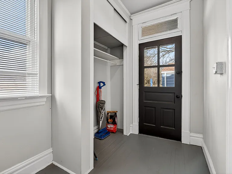 3605 Cambridge Ave — Photo 22