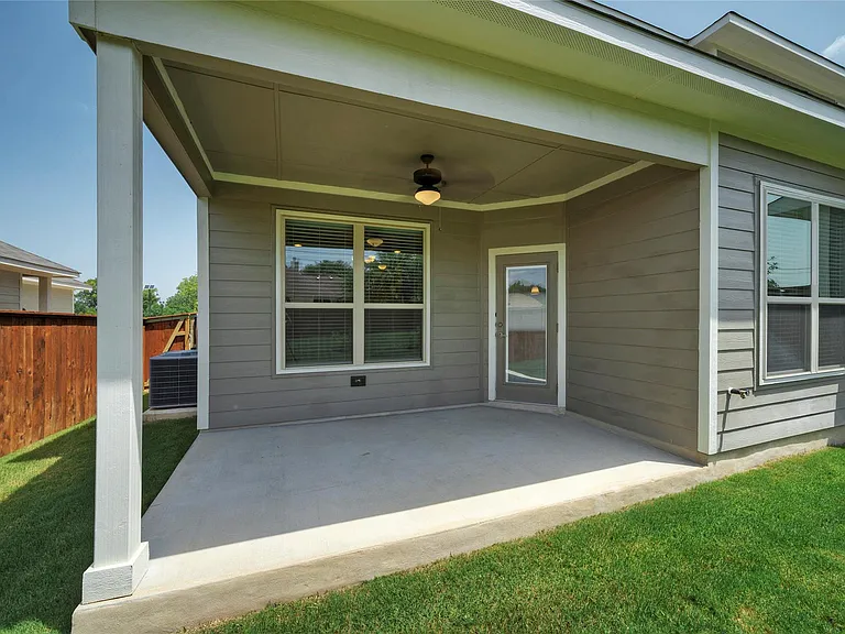 508 High Tech Dr #B — Photo 24