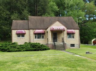 1610 Fincastle Tpke, Tazewell, VA 24651