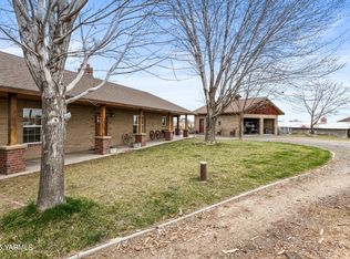 12004 Branch Rd, Harrah, WA 98933