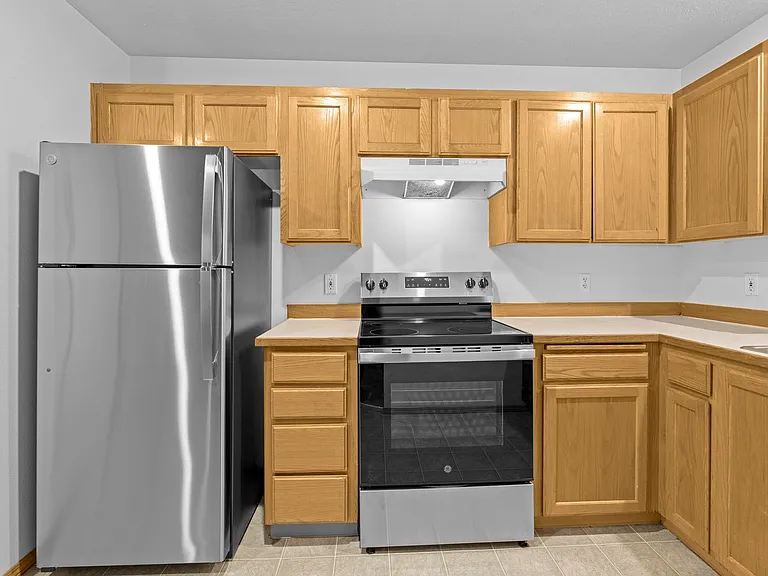 South Valley Four-Plex — Photo 7