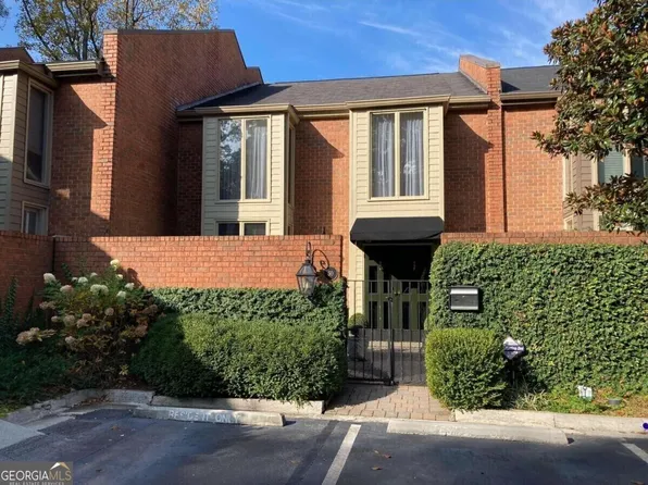 50 Willow Gln #50, Atlanta, GA 30342