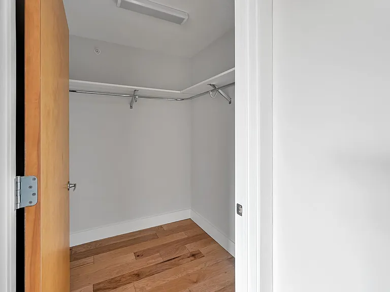 45 Asheland Ave #604 — Photo 18