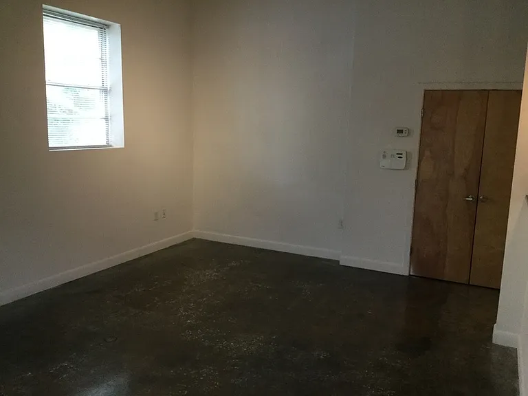 1101 W Marshall St #133 — Photo 7