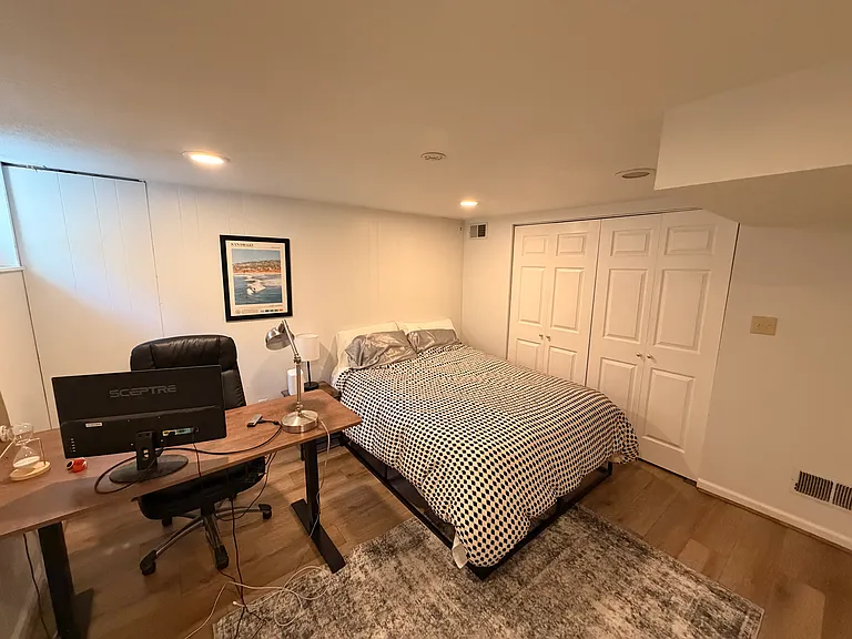 3150 Benton St — Photo 30