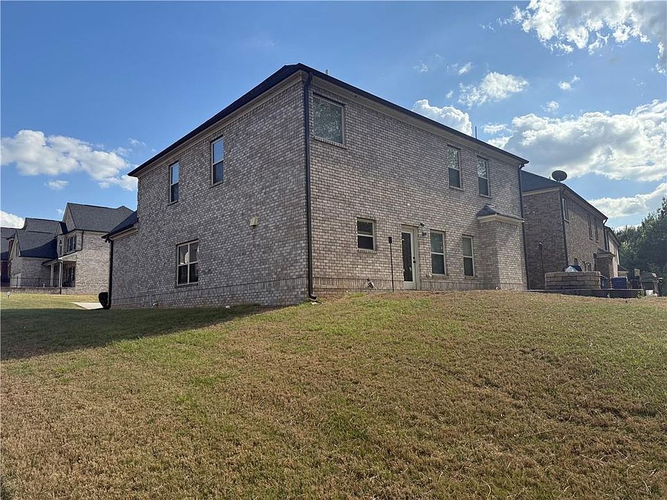 2nd image of 648 Channel Ln