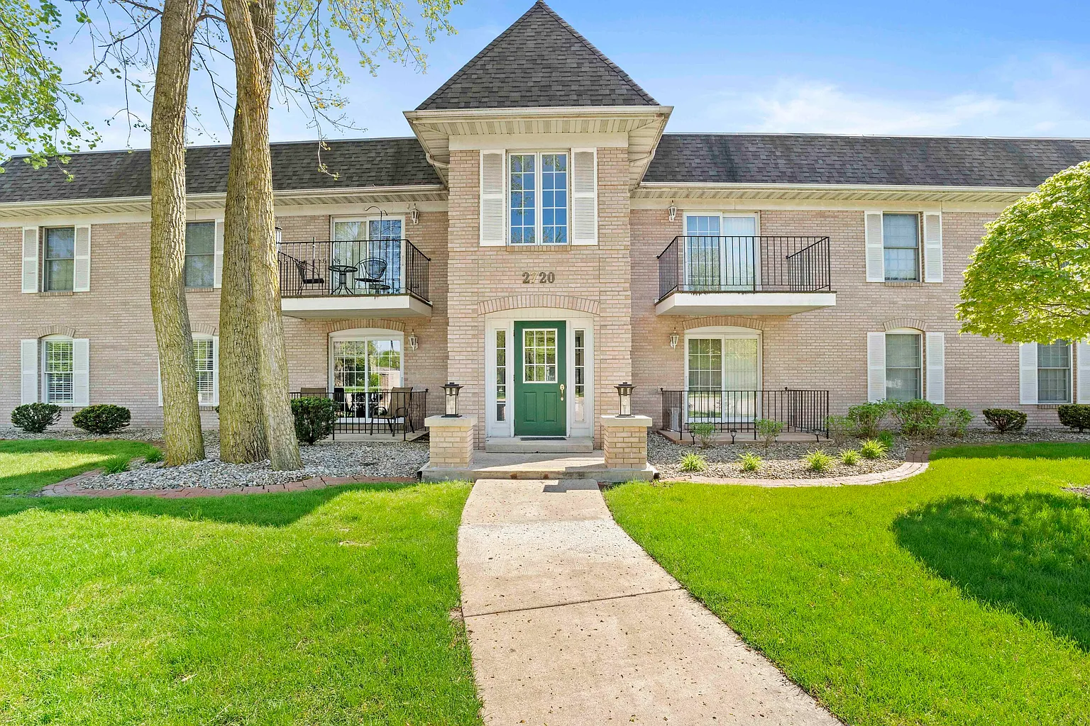 2720 Georgetowne Dr Unit A-2 photo 1