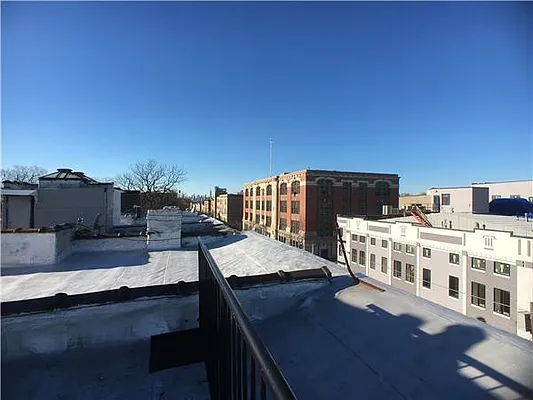 Rented by Avenue Sotheby's International Realty | media 26