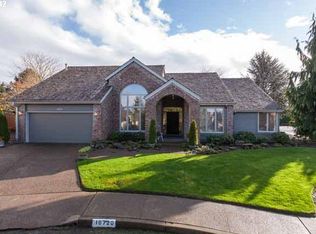 19720 Suncrest Drive, West Linn, OR