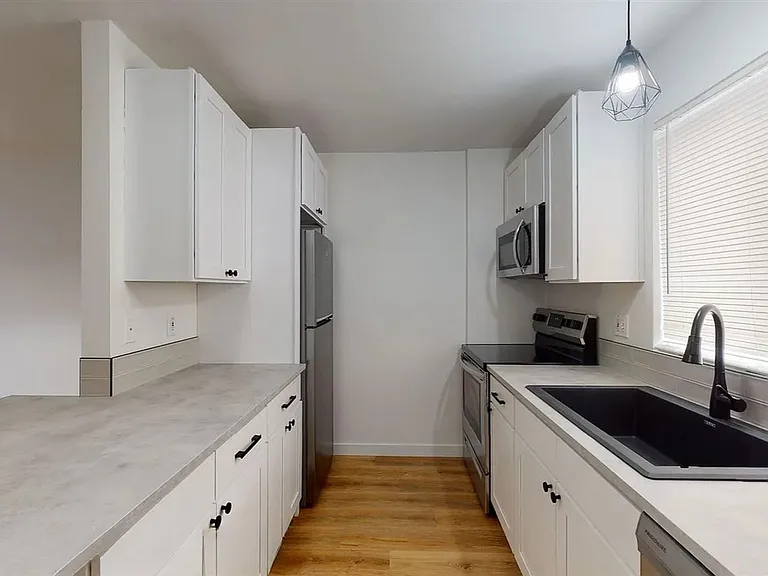Meadowlark Townhomes — Photo 6