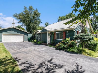 15329 Chippewa St, Buchanan, MI, 49107
