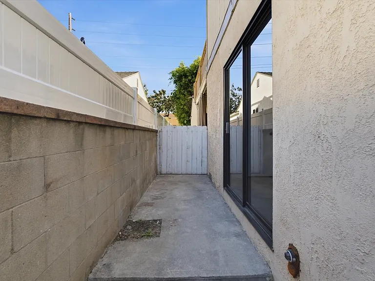 2513 190th St #A — Photo 22