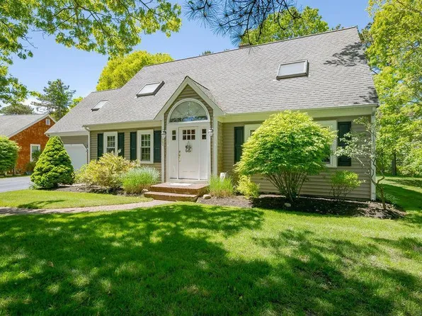 37 Square Rigger Lane, Barnstable, MA 02630