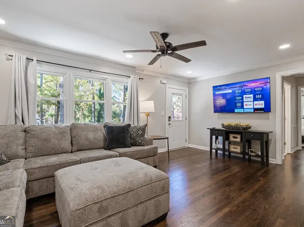 6 Oriole Dr, Cartersville, GA 30121