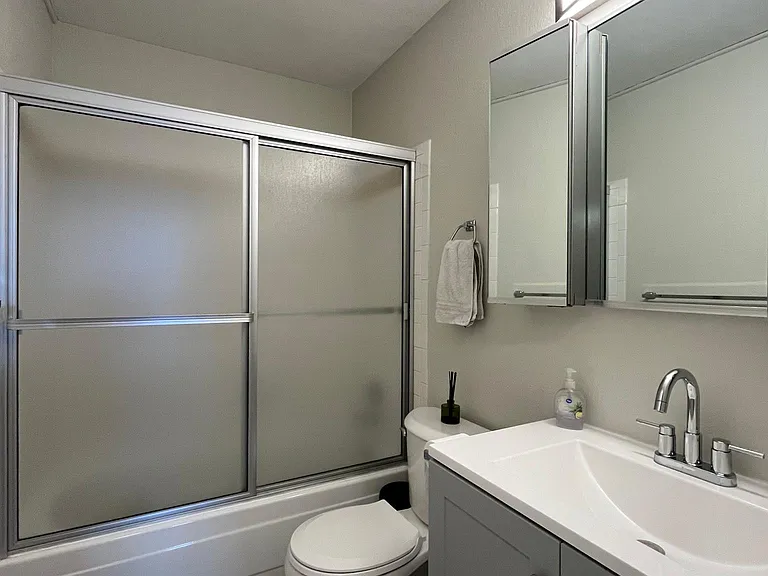 1150 Golden Cir #112 — Photo 11