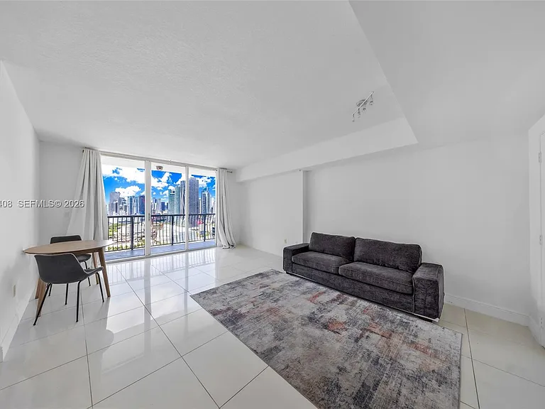 1750 N Bayshore Dr #3308 — Photo 2