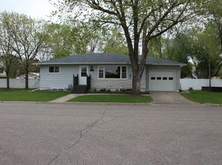 907 Ash St, Alexandria, MN 56308